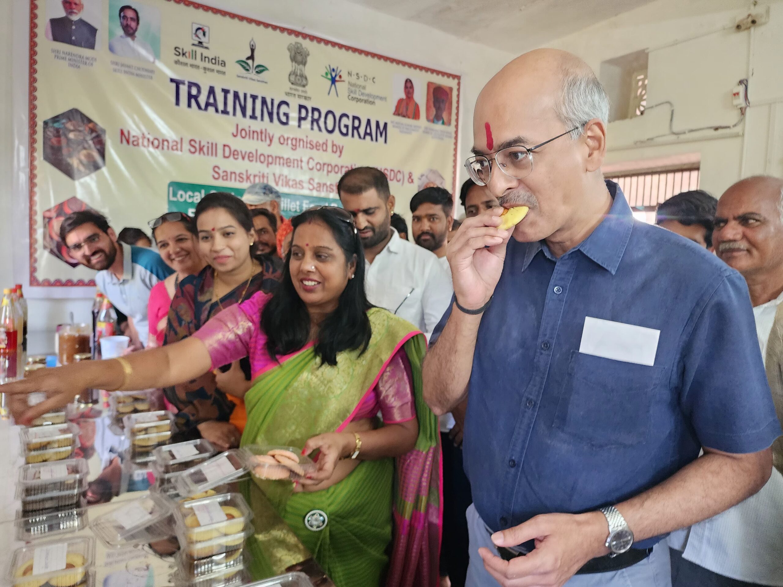 महिलाएं ले रही श्री अन्न से कुकीज बनाने का प्रशिक्षण : विधायक ने कहा ग्राम स्वावलंबन ही हमारी प्राथमिकता